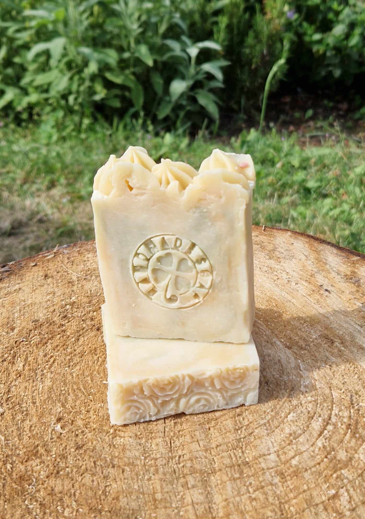 Deive Handmade Natural Artisan Fruit Soap bars fresh fruits vegan, eco friendly