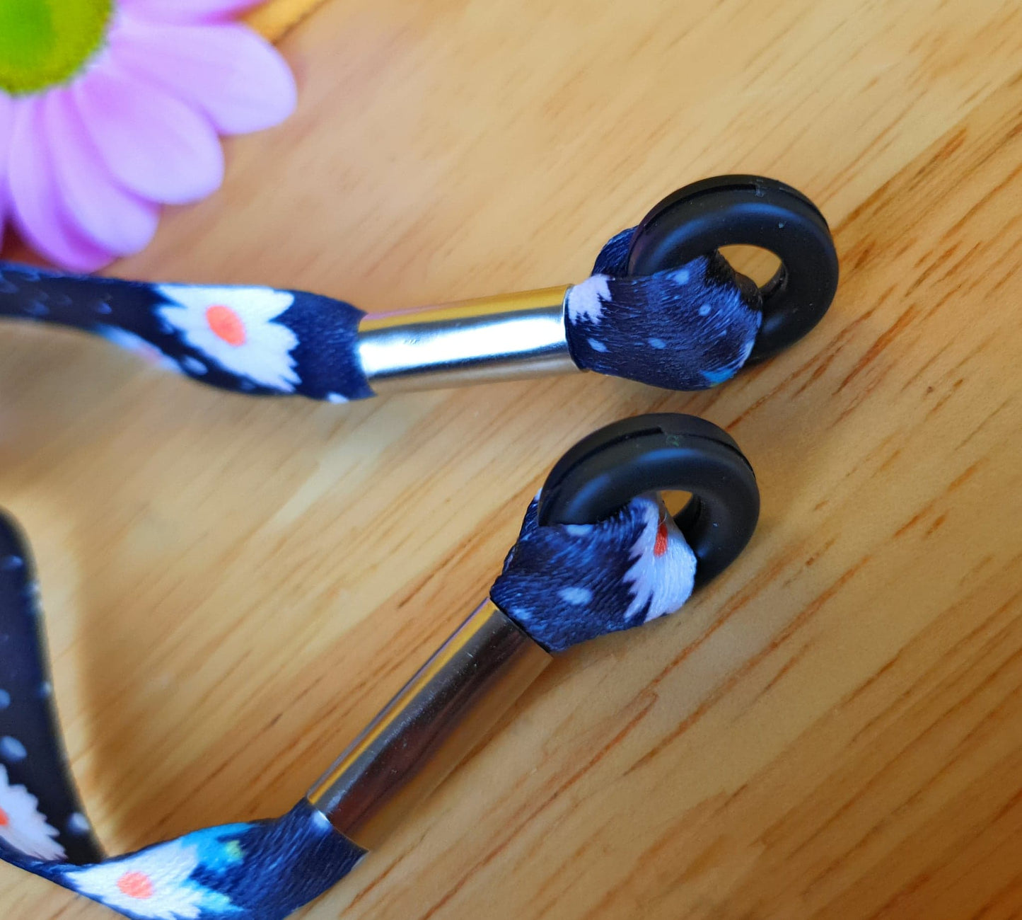 1 x SpiriuS Glasses holder strap Lanyard Daisies in Black